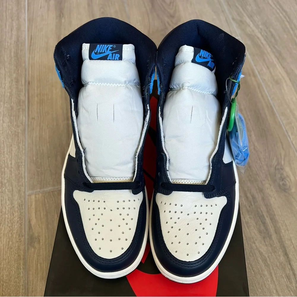 Air Jordan 1 Retro High Obsidian UNC - Picture 5 of 10